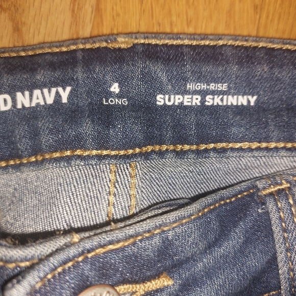 NWT sz 4 Long Old Navy Jeans High Rise Super Skinny - Picture 2 of 4